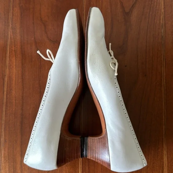 Salvatore Ferragamo Boutique Vintage White Shoes Sz 7.5 - Picture 5 of 10